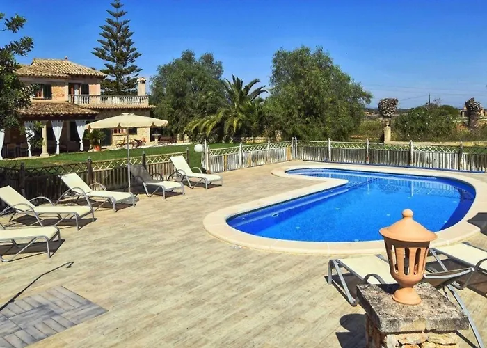 Ferienhaus Costitx Mit Pool Und Internet Fuer 12 Personen