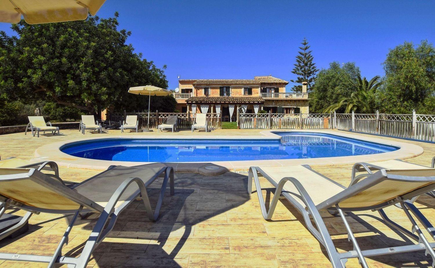 Mit Pool Und Internet Fuer 12 Personen Ferienhaus Costitx (Mallorca)